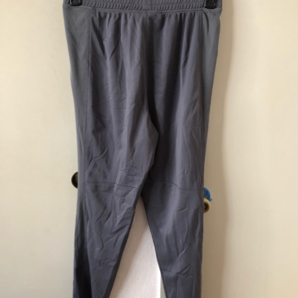 Under Armour pants - Picture 4 of 7